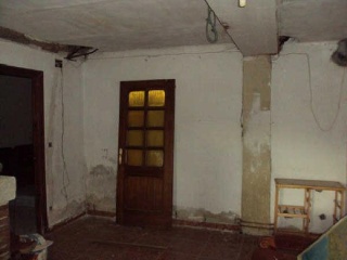 19571-0001 6