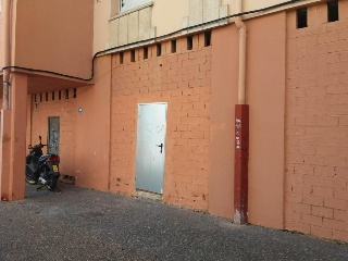 19579-0001 4