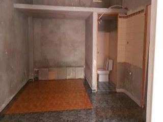19579-0001 10