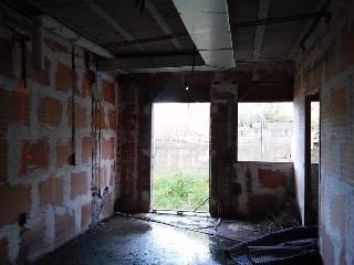 Viviendas en construcción detenida en Calafell - Tarragona - 28