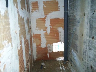 Viviendas en construcción detenida en Calafell - Tarragona - 34