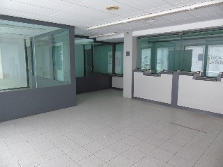 10056-0001 9