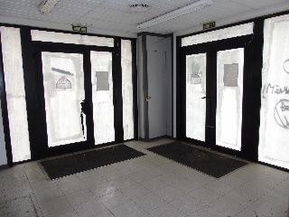 10056-0001 12