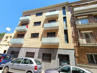 Local en venta en Calella de 85  m²