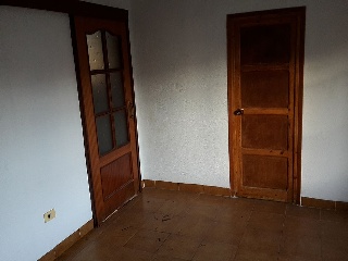 00892-0001 4