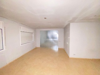02739-0001 3
