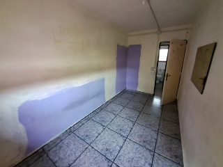01652-0001 6