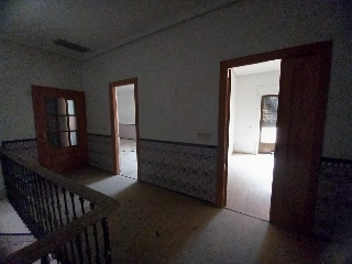 01446-0001 8