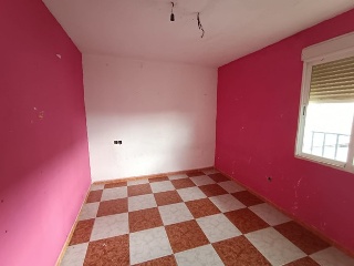 00890-0001 5
