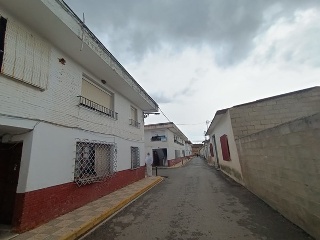 00890-0001 8