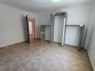 02723-0001 4