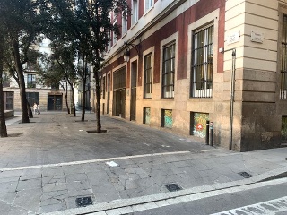 Local comercial en C/ Codols - Barcelona - 8