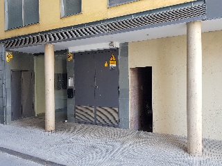 Local en venta en Tàrrega de 136  m²