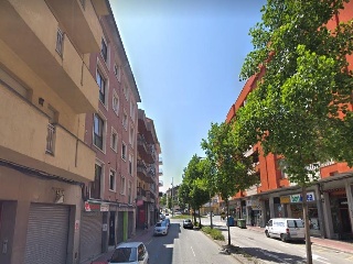 09792-0001 4