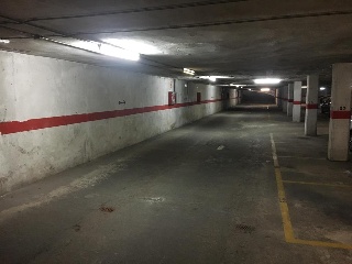 00748-0001 9