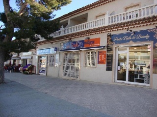 Local en venta en Mont-roig Del Camp de 90  m²