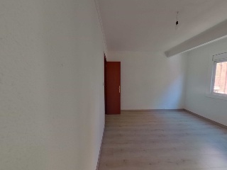 03773-0001 15