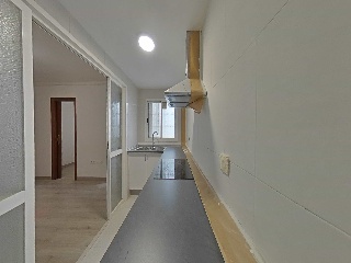 03773-0001 21