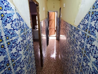 01871-0001 18