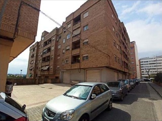 Piso en venta en Paterna de 9999  m²