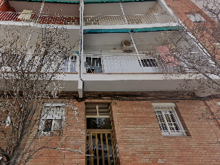 Piso en venta en Santa Coloma De Gramenet de 69  m²