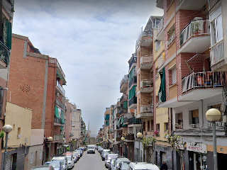 Local en C/ Calderón de la Barca - Badalona - Barcelona 2