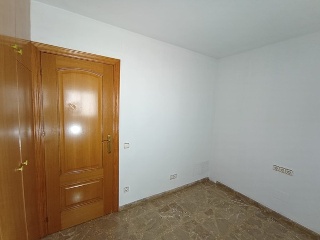 04716-0001 5
