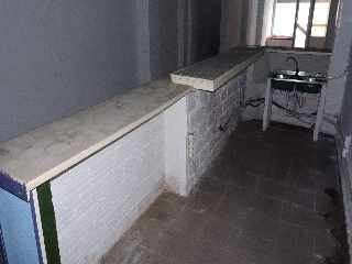 00694-0001 10