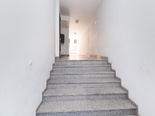 Piso, garaje y trastero en C/ de Las Tejas, Almería 4