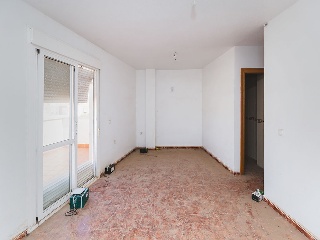 Piso, garaje y trastero en C/ de Las Tejas, Almería 7