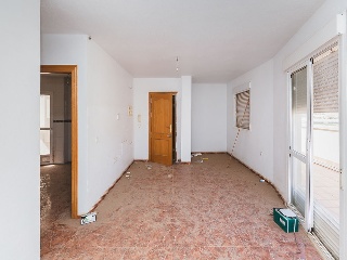 Piso, garaje y trastero en C/ de Las Tejas, Almería 8