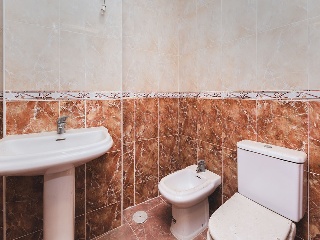 Piso, garaje y trastero en C/ de Las Tejas, Almería 15