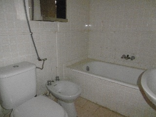 05232-0001 9