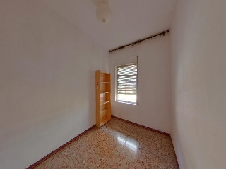 05232-0001 27