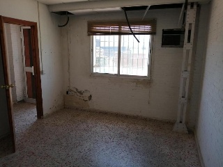 03977-0001 5