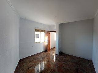 04237-0001 5