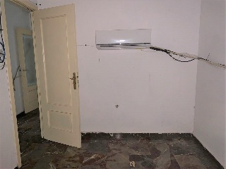 01985-0001 7