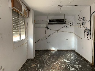 01985-0001 10