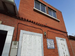 04689-0001 3