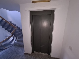 Edificio de viviendas y plazas de garaje en Flix , Tarragona 11