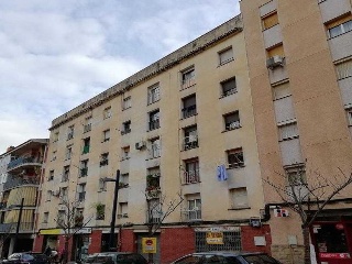 Piso en venta en Ripollet de 64  m²