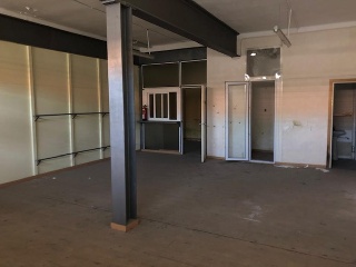 05688-0001 5