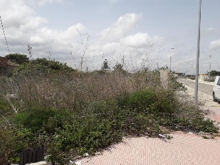 05699-0001 4