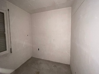 08290-0001 4