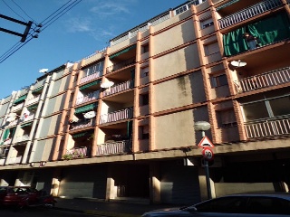 Pisos banco Canovelles