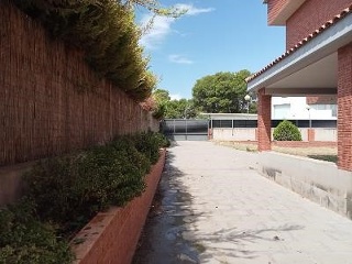 Chalet en Alpicat 14