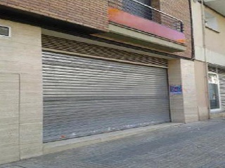 Local en venta en Terrassa de 33  m²