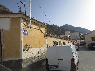 00172-0001 7
