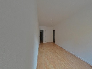 04908-0001 4