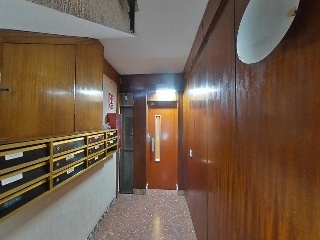 04908-0001 28